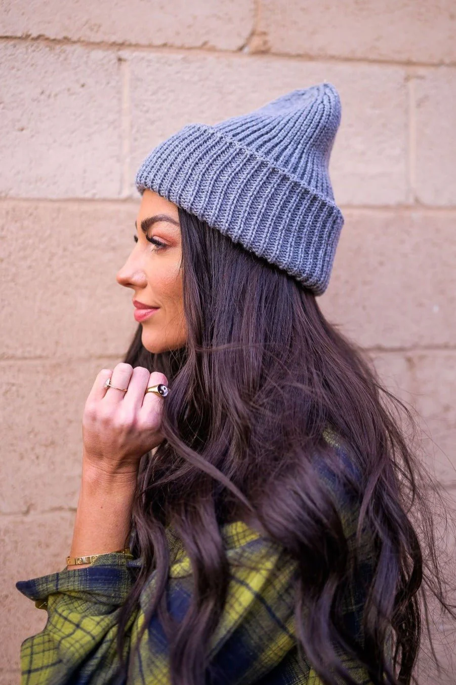 Grunge Chic Beanie in Grey